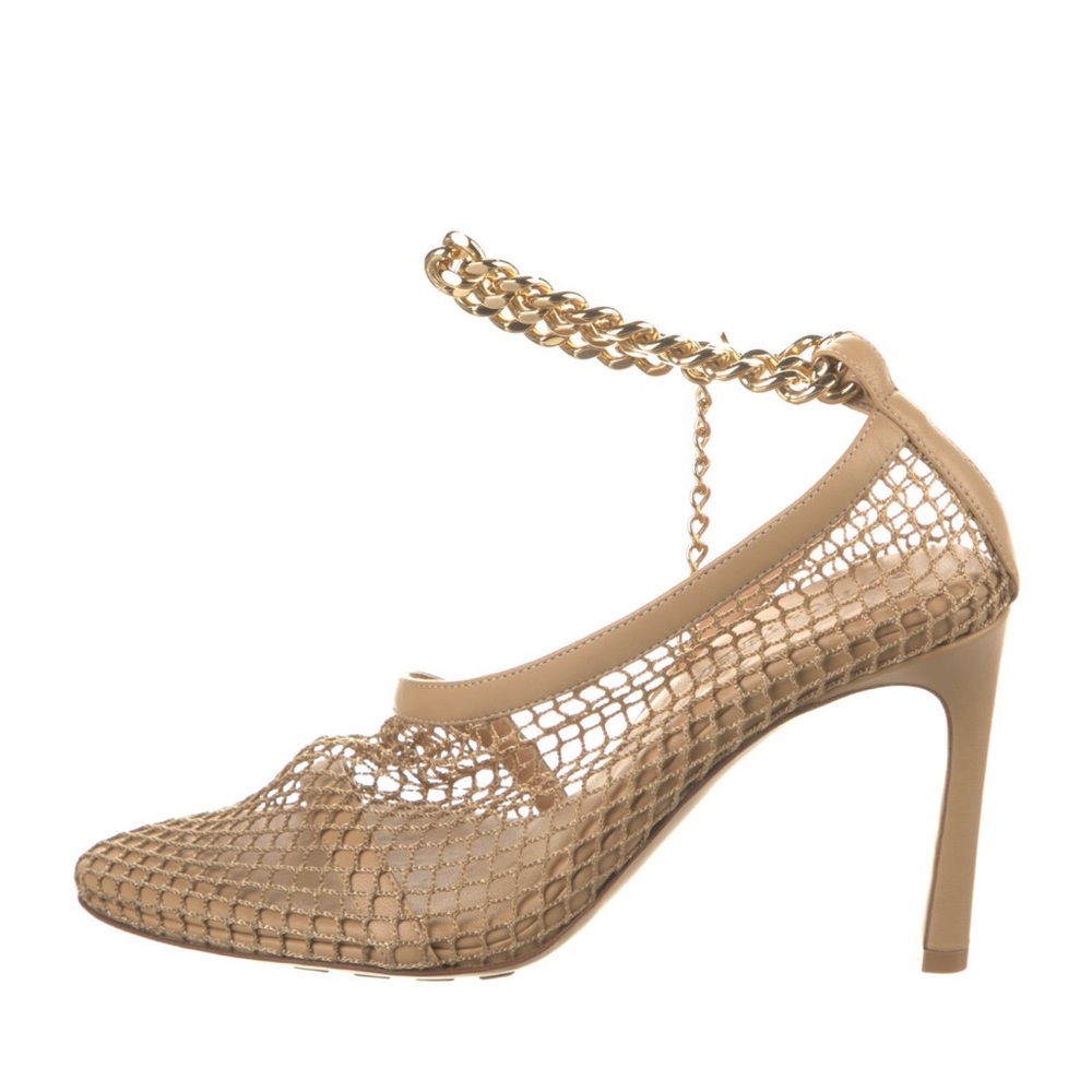 Pre owned Bottega Veneta D'Orsay Pumps, size 38.